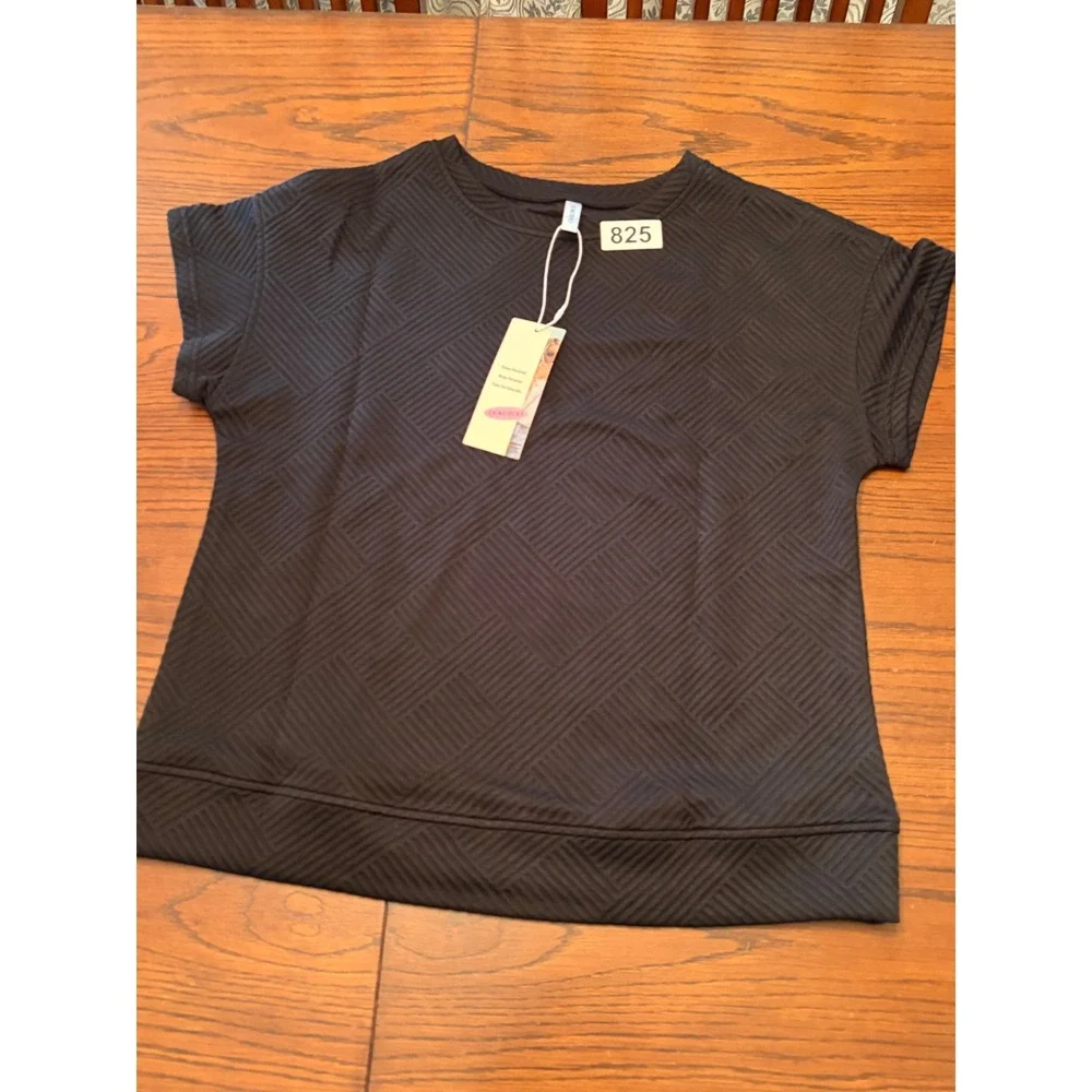 New Black Textured Geometric Jacquard Two Piece Set Top and Shorts Womens